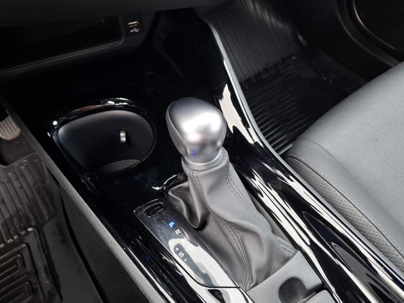 Toyota C-HR 2.0 Hybrid - photo 7