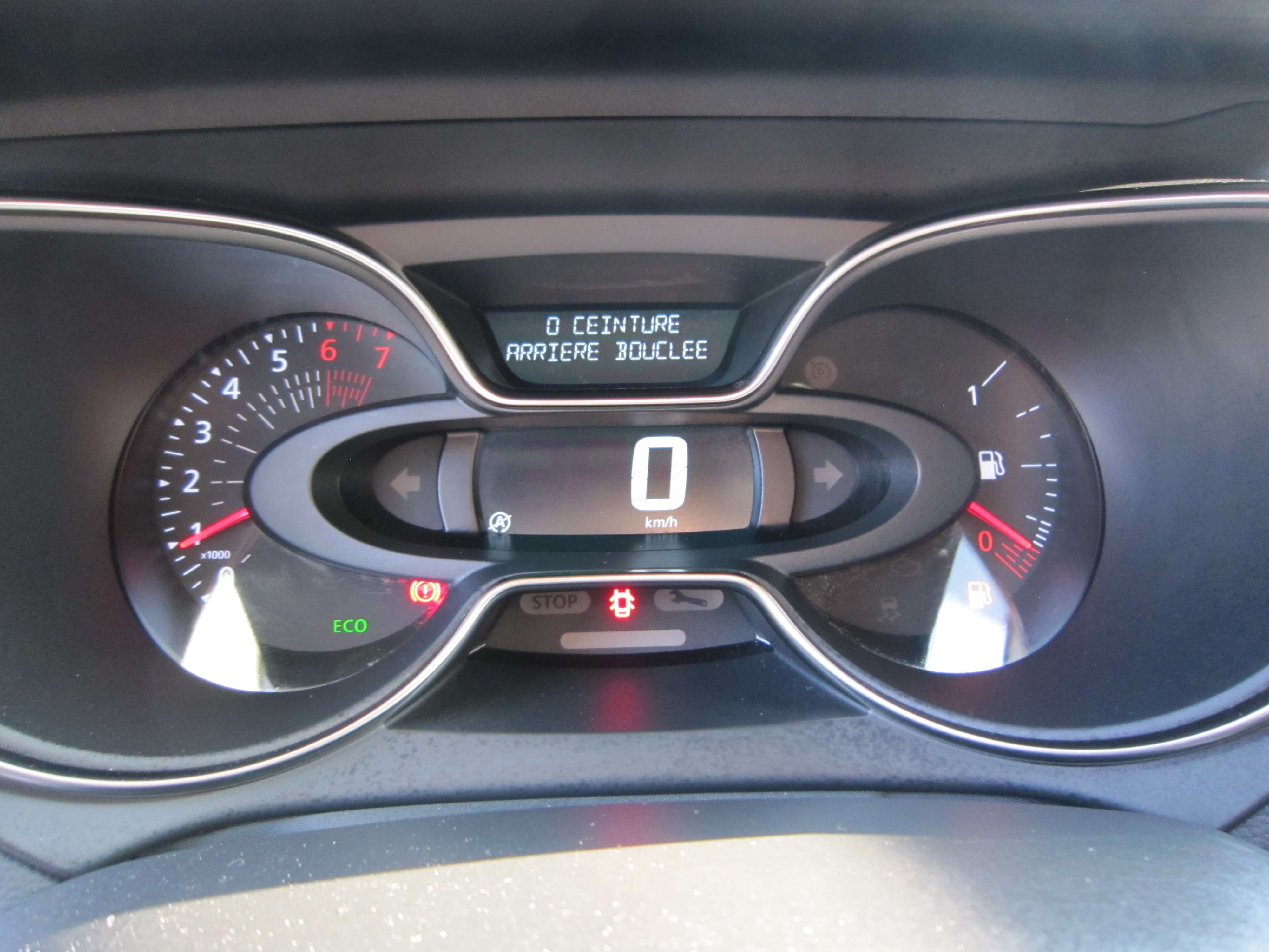 Renault Captur 0.9 TCE - Eurekar - photo 8