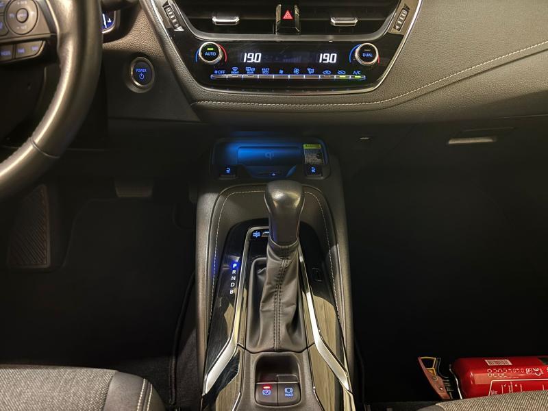 Toyota Corolla 1.8 Hybrid CVT Style - photo 15