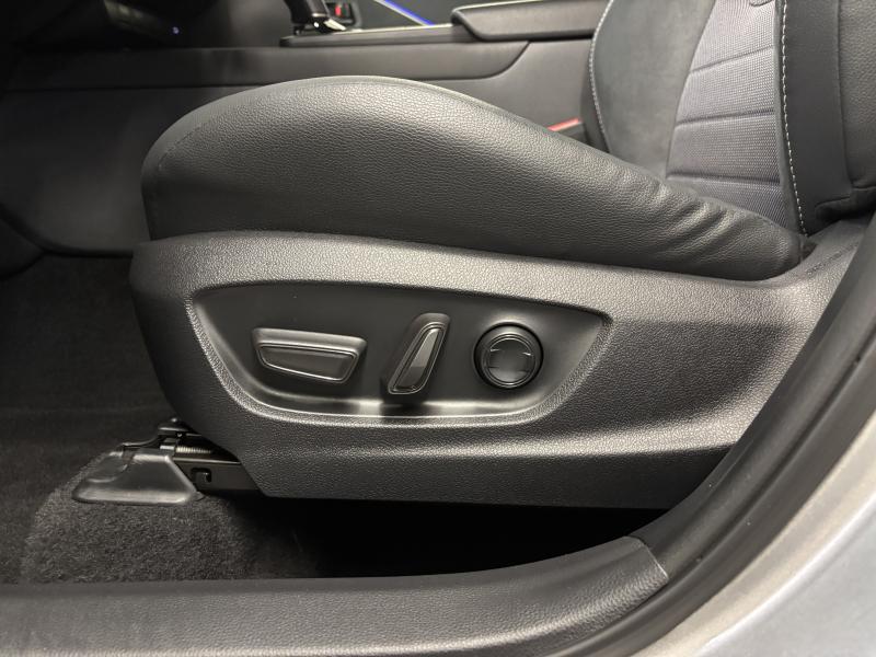 Toyota C-HR 1.8 Hybrid Premium - photo 8