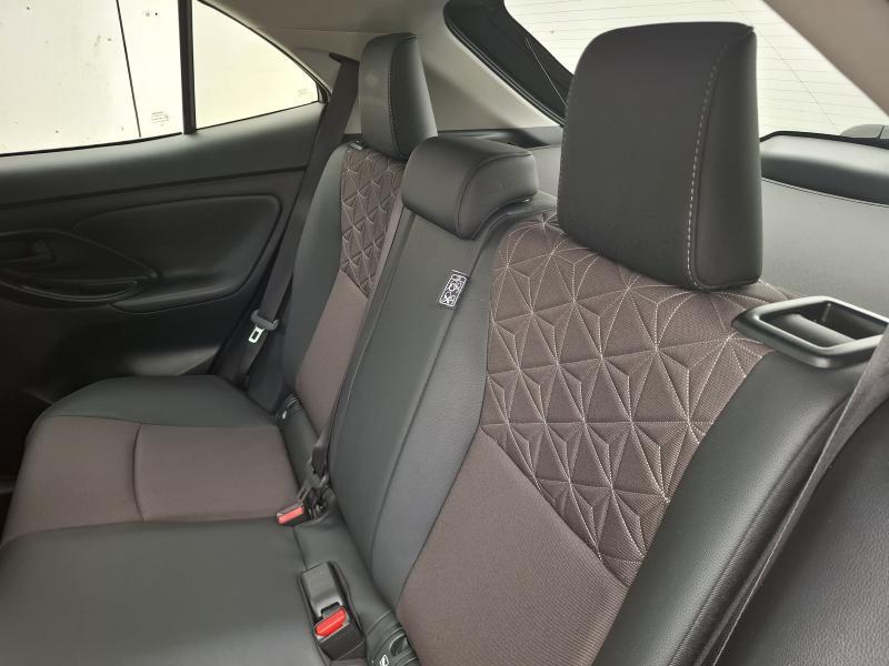 Toyota Yaris Cross 1.5 HYBRID ELEGANT BI-TONE - photo 16