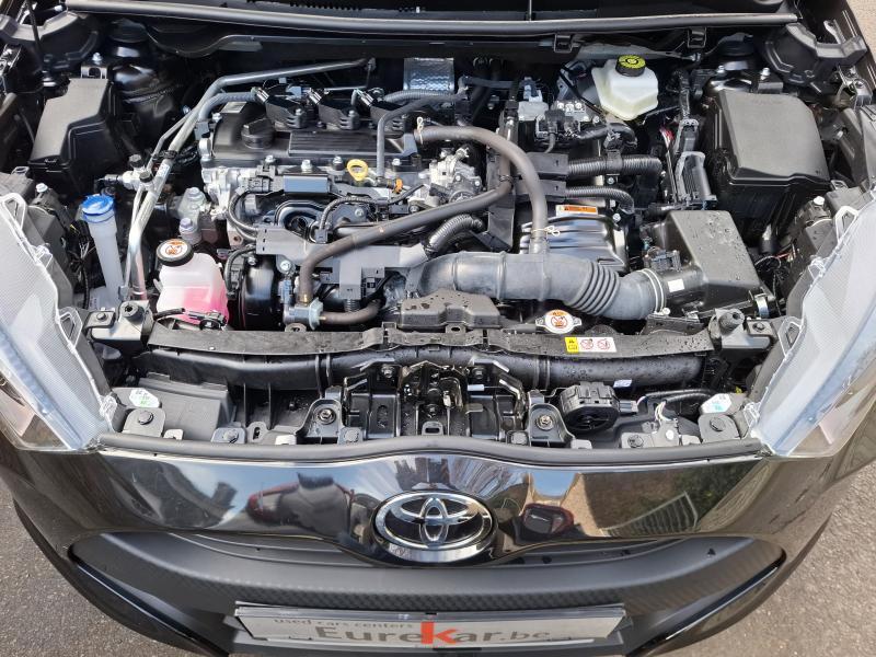 Toyota Yaris 1.5 HYBRID DYNAMIC CVT - photo 16