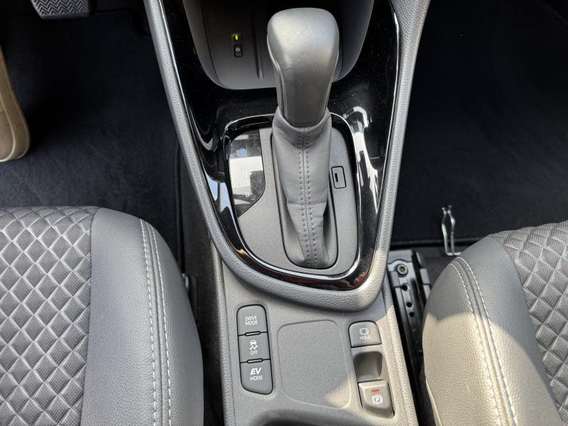 Toyota Yaris 1.5 HYBRID STYLE - photo 8