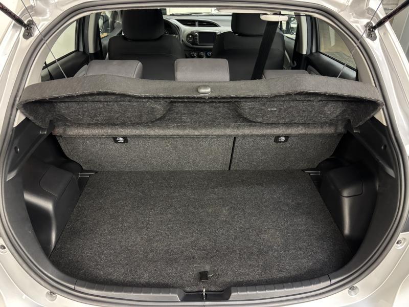 Toyota Yaris 1.5 VVT-i Young - photo 14