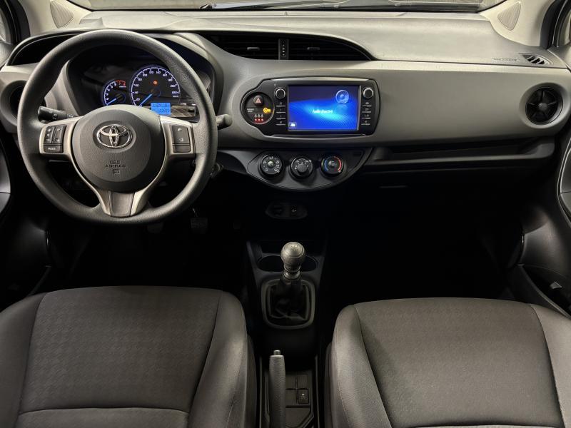 Toyota Yaris 1.5 VVT-i Young - photo 8
