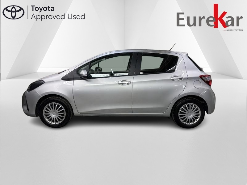 Toyota Yaris 1.5 VVT-i Young - photo 4