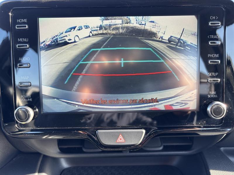 Toyota Yaris 1.5 HYBRID DYNAMIC CVT - photo 11