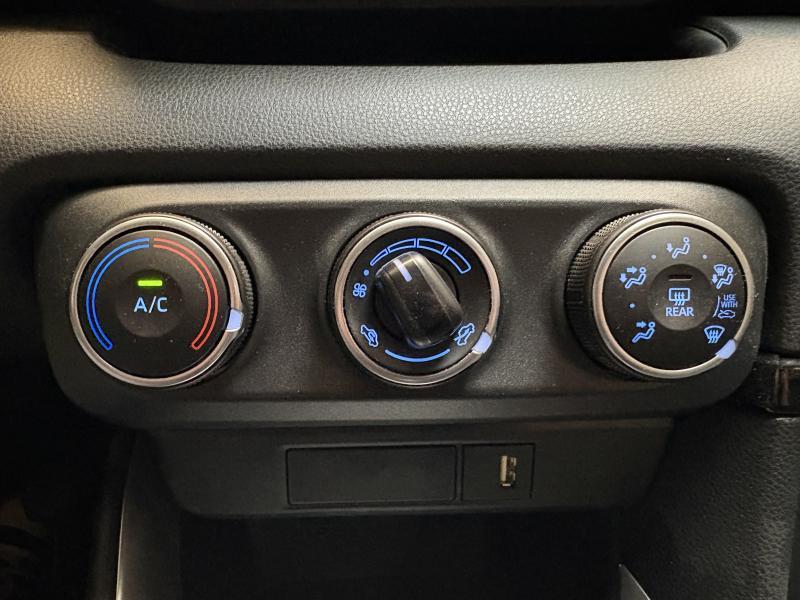 Toyota Yaris 1.5 VVT-IE DYNAMIC - photo 9