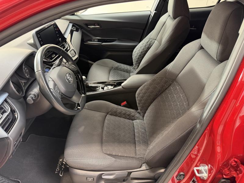 Toyota C-HR 1.8 Hybrid C-LUB - photo 12