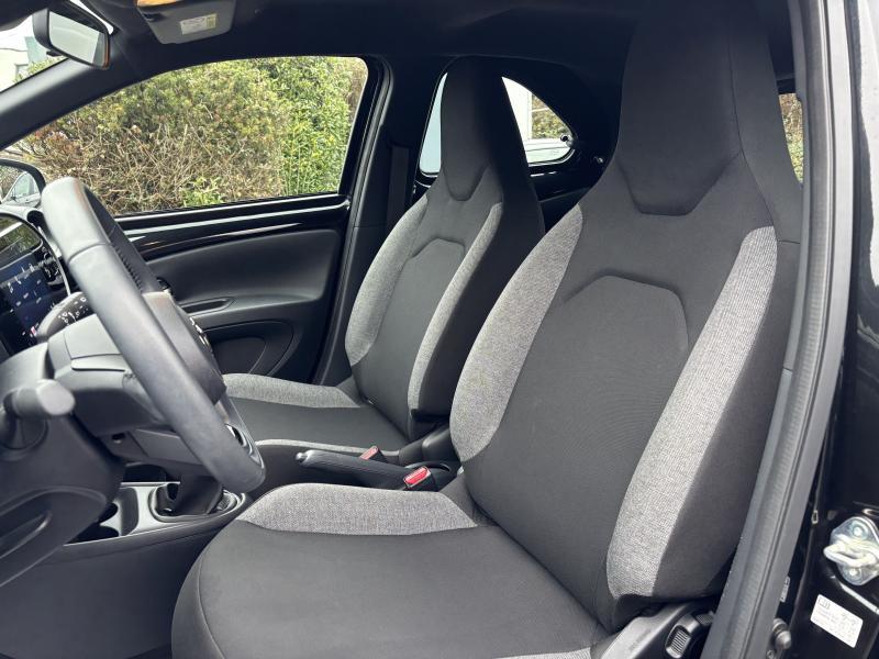 Toyota Aygo X 1.0 VVT-I X PLAY - photo 13