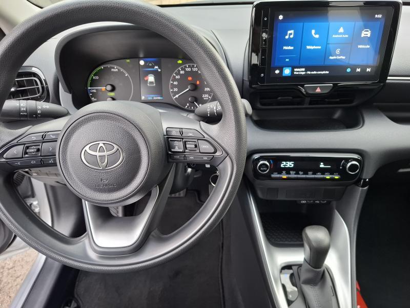 Toyota Yaris 1.5 HYBRID DYNAMIC - photo 6