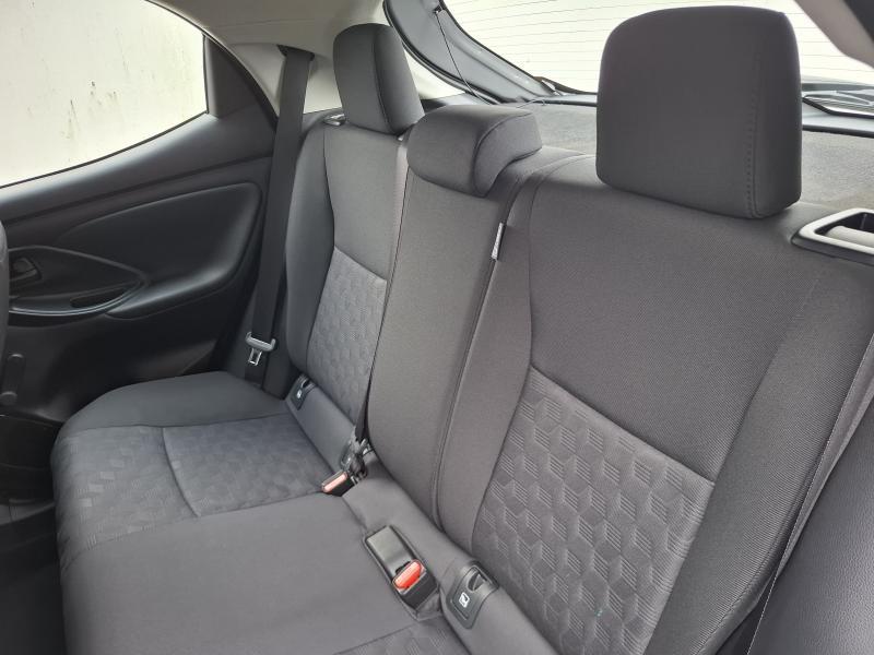 Toyota Yaris 1.5 HYBRID DYNAMIC - photo 14