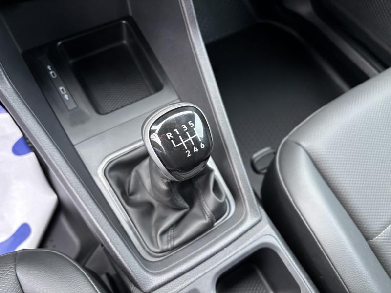 Volkswagen Caddy 2.0 TDI FOURGON - photo 8