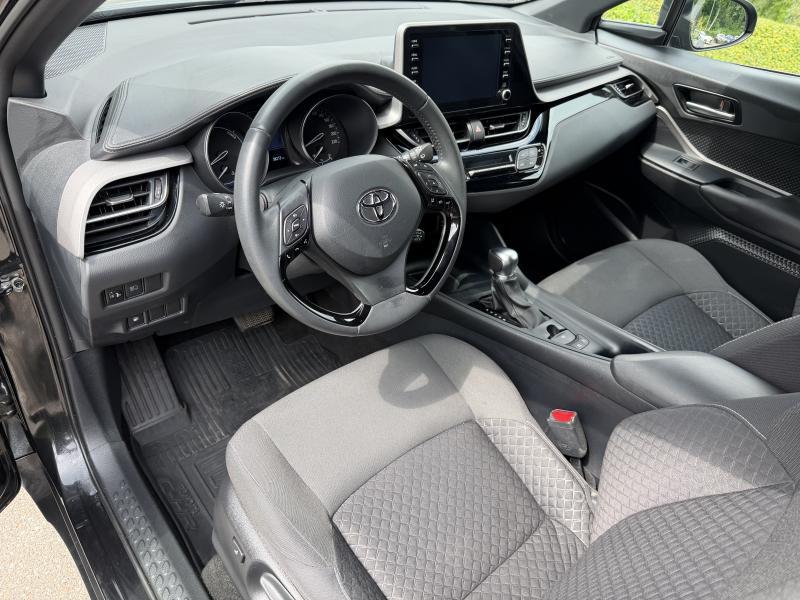 Toyota C-HR 1.8 Hybrid CVT C-ENTER - photo 14
