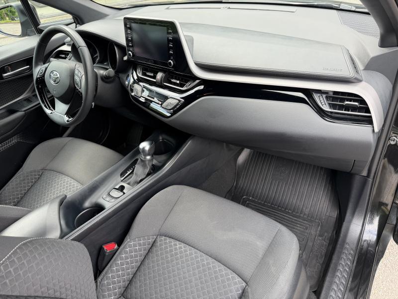 Toyota C-HR 1.8 Hybrid CVT C-ENTER - photo 16