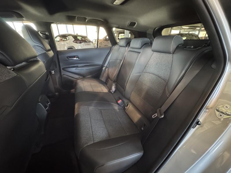 Toyota Corolla TS 1.8 Hybrid TS - photo 8