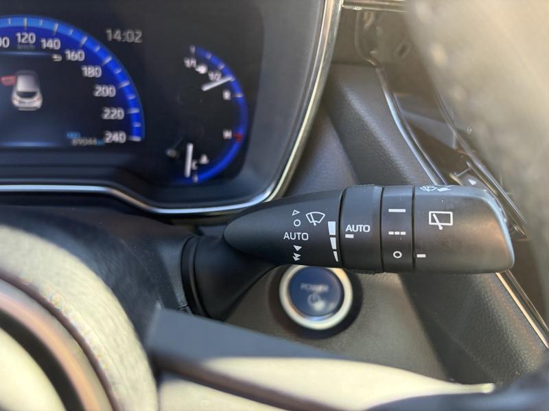 Toyota Corolla 1.8 Hybrid e-CVT STYLE - photo 12
