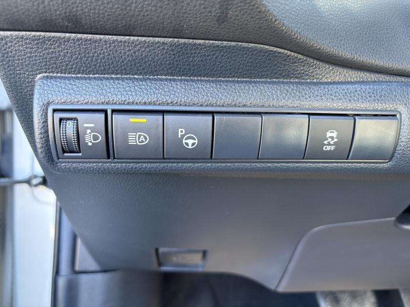 Toyota Corolla 1.8 Hybrid e-CVT STYLE - photo 7