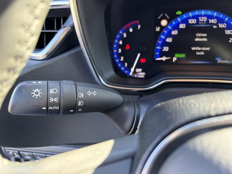 Toyota Corolla 1.8 Hybrid e-CVT STYLE - photo 11