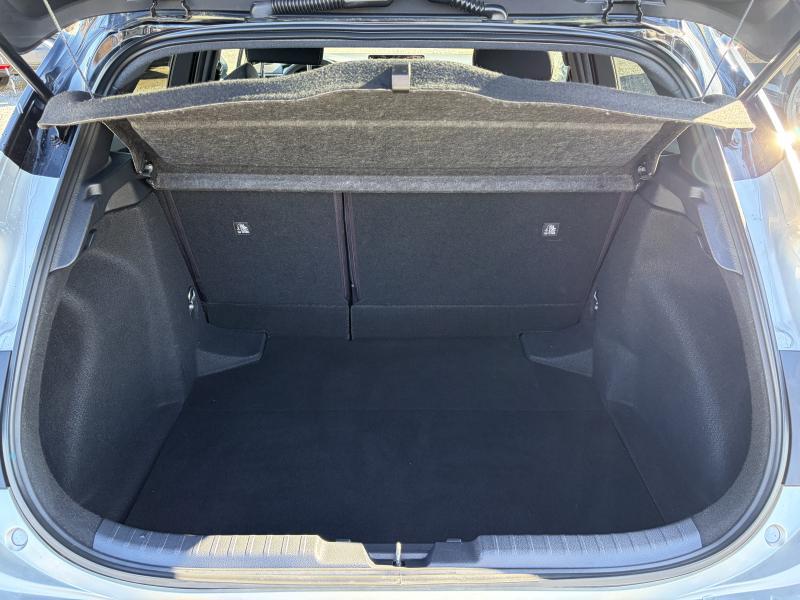 Toyota Corolla 1.8 Hybrid e-CVT STYLE - photo 18