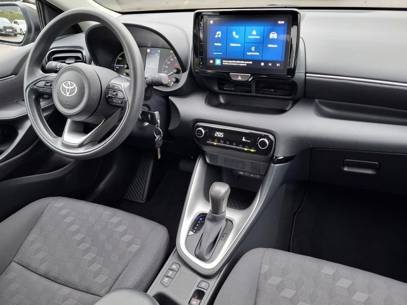 Toyota Yaris 1.5 HYBRID DYNAMIC - photo 13