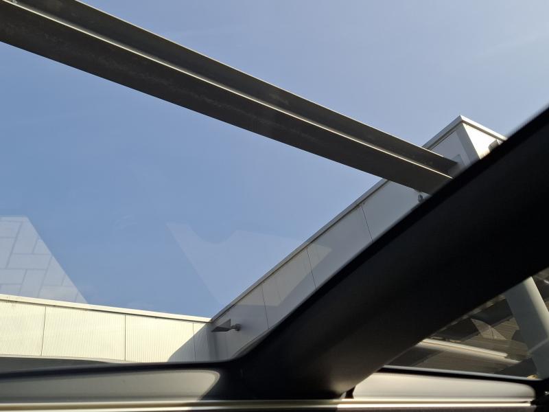 Toyota Corolla Cross 2.0 HYBRID PREMIUM - photo 16