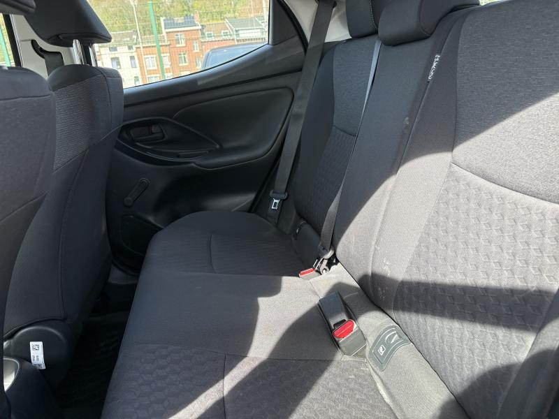 Toyota Yaris 1.5 VVT-I DYNAMIC - photo 16