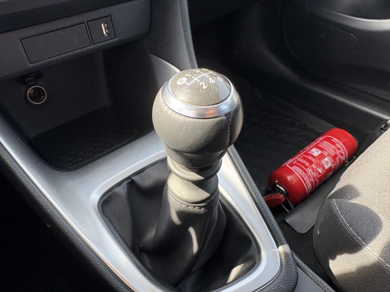 Toyota Yaris 1.5 VVT-I DYNAMIC - photo 8