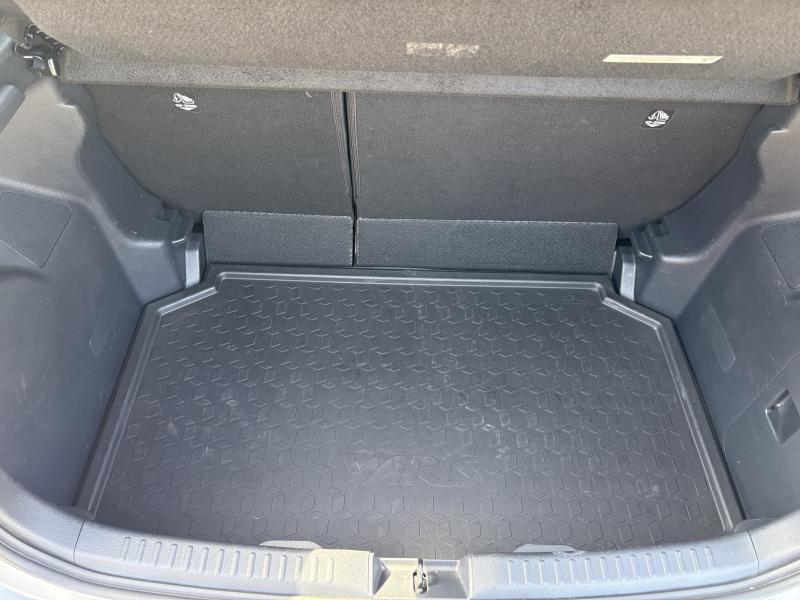 Toyota Yaris 1.5 VVT-I DYNAMIC - photo 19