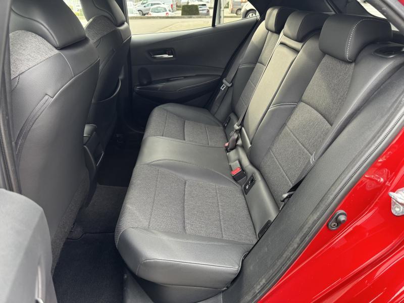 Toyota Corolla 1.8 Hybrid - photo 8