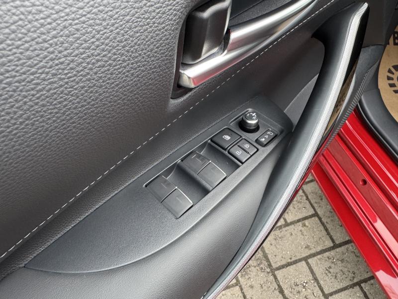 Toyota Corolla 1.8 Hybrid - photo 19