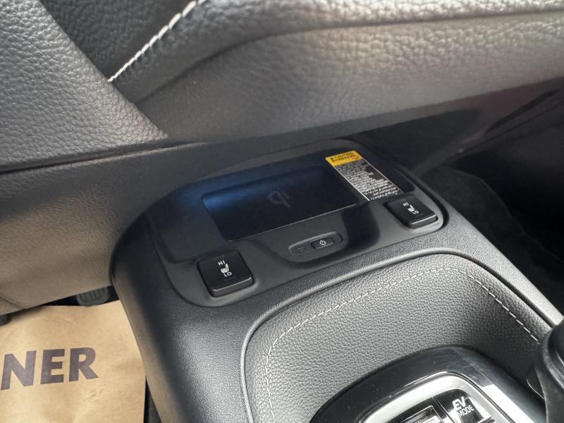 Toyota Corolla 1.8 Hybrid - photo 17