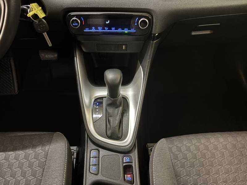 Toyota Yaris 1.5 Hybrid Dynamic - photo 14