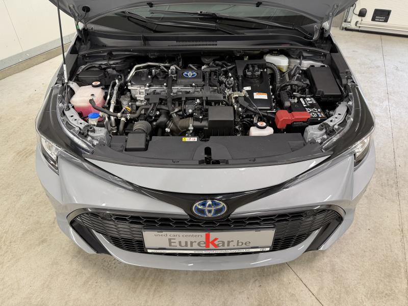 Toyota Corolla TS 1.8 Hybrid CVT - photo 20