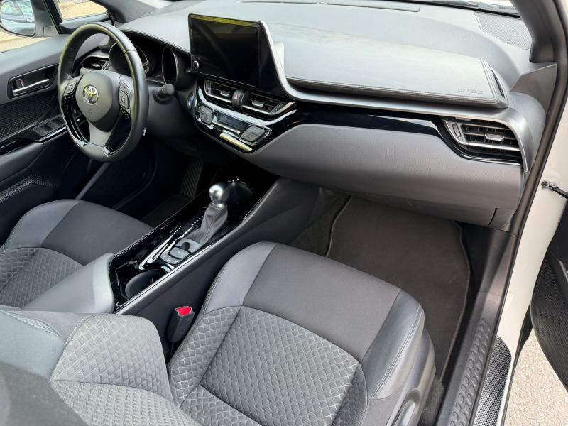 Toyota C-HR 1.8 Hybrid CVT C-LUB - photo 15