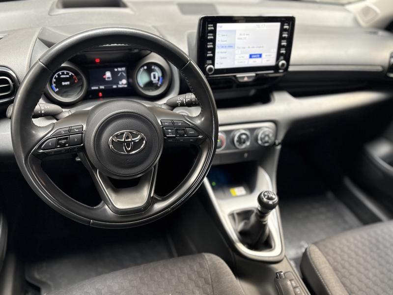 Toyota Yaris 1.5 essence - photo 17