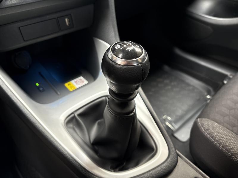 Toyota Yaris 1.5 essence - photo 10