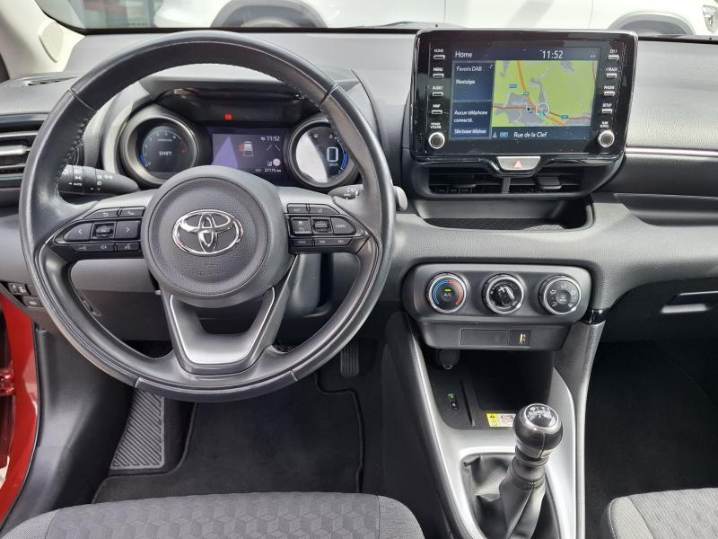 Toyota Yaris 1.5 HYBRID ICONIC - photo 13