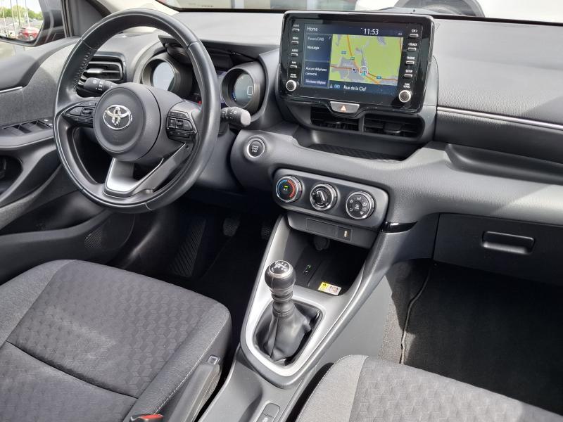 Toyota Yaris 1.5 HYBRID ICONIC - photo 15