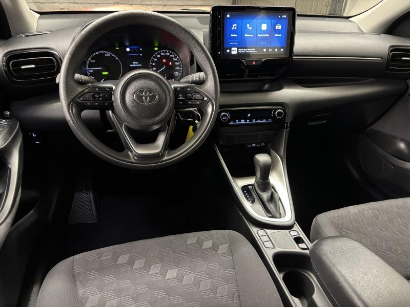 Toyota Yaris 1.5 Hybrid DYNAMIC - photo 8