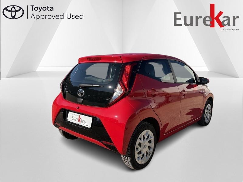 Toyota Aygo 1.0 VVT-i 5MT - photo 5