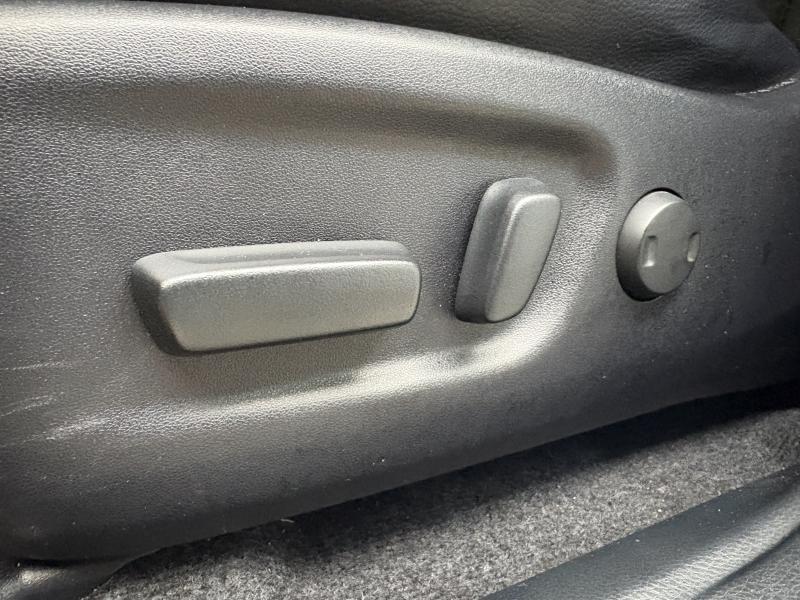 Toyota RAV-4 2.5 HYBRID BLACK EDITION - photo 21