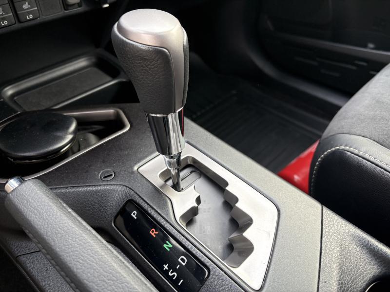 Toyota RAV-4 2.5 HYBRID BLACK EDITION - photo 8