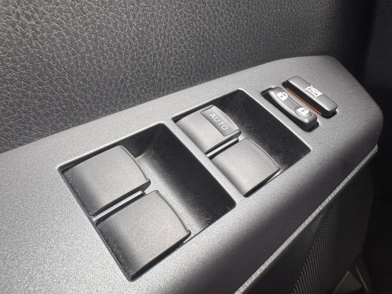 Toyota RAV-4 2.5 HYBRID BLACK EDITION - photo 16