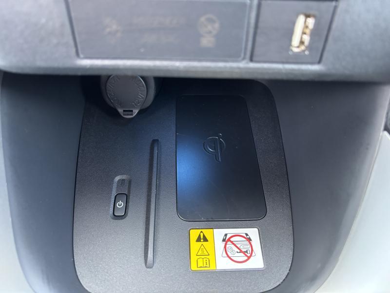 Toyota Yaris 1.5 HYBRID ICONIC - photo 15