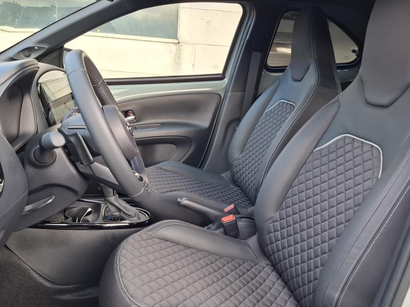 Toyota Aygo X 1.0 VVT-I BLACK EDITION CVT - photo 13