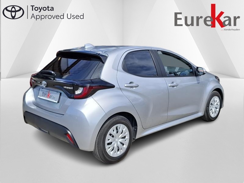 Toyota Yaris 1.5 HYBRID DYNAMIC - photo 5