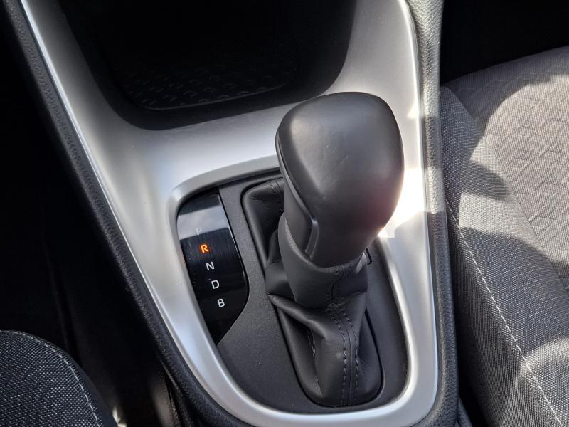 Toyota Yaris 1.5 HYBRID DYNAMIC - photo 7