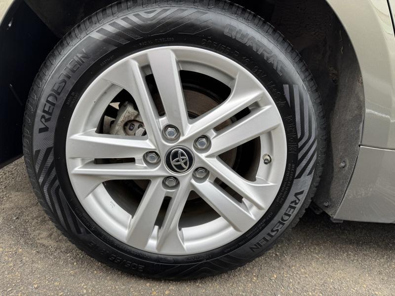 Toyota Corolla TS 1.8 HYBRID DYNAMIC - photo 20