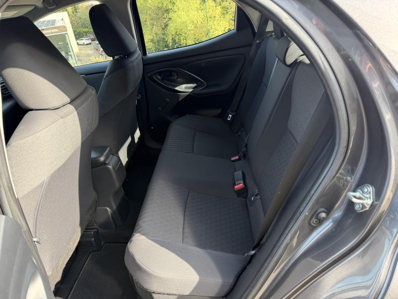 Toyota Yaris 1.5 Hybrid CVT Dynamic - photo 14